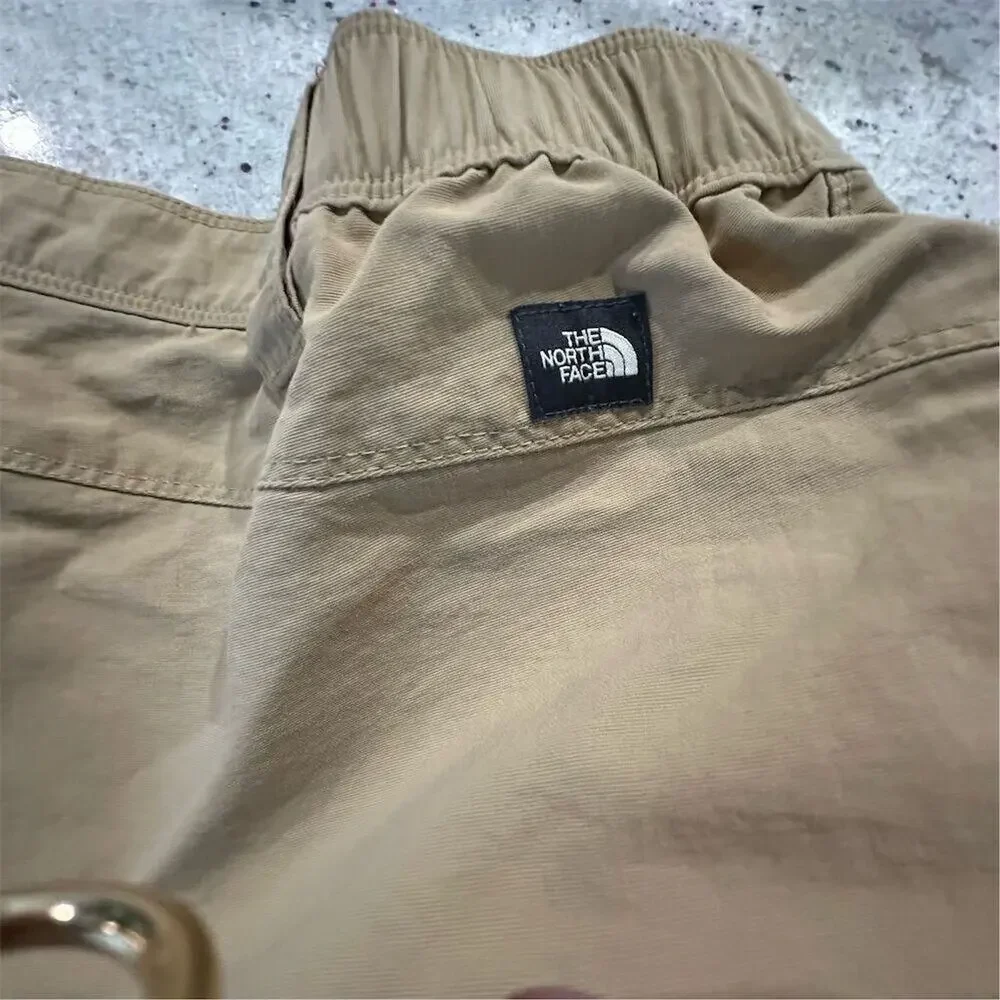 The North Face Men's Cargo‎ Shorts Khaki Size L Casual side Elastic in Waistband